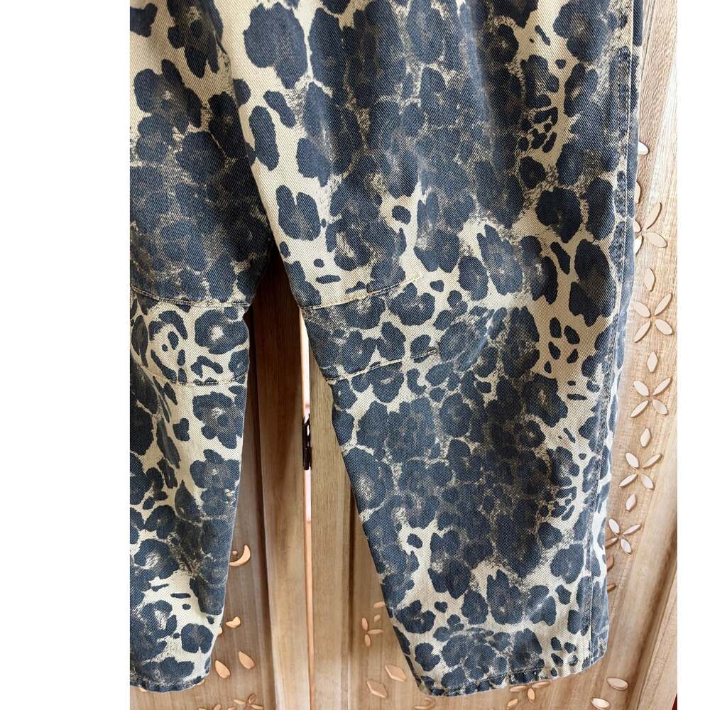 12th TRIBE Muse Leopard Print Barrel Leg Jeans Size 32 - Picture 8 of 10